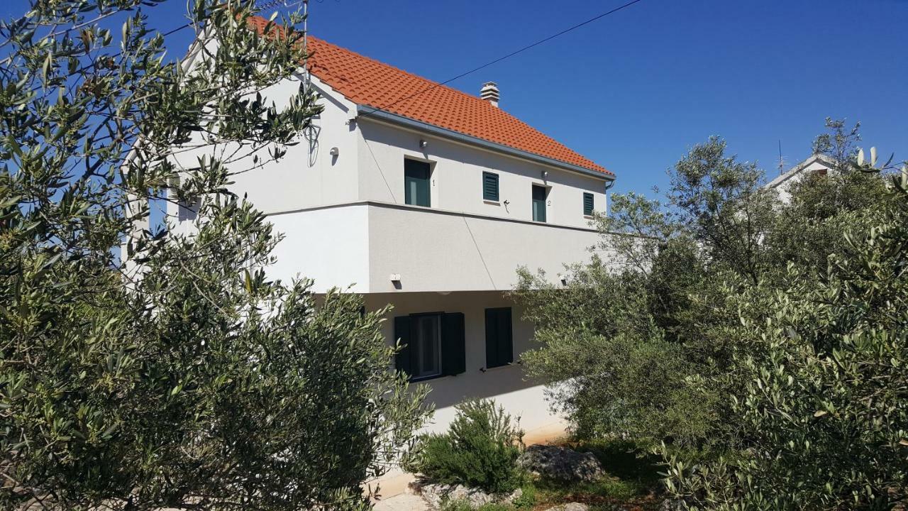 Apartmani Lomar Stari Grad  Exterior photo